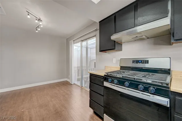 $1,500 | 4339 Spencer Street, Unit 15, Las Vegas, NV 89119