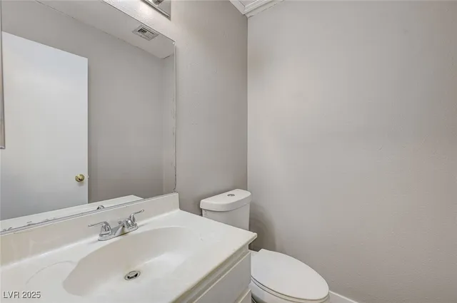 $1,500 | 4339 Spencer Street, Unit 15, Las Vegas, NV 89119