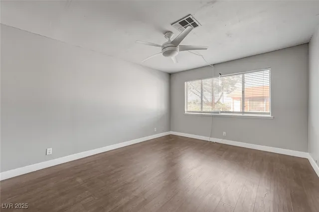 $1,500 | 4339 Spencer Street, Unit 15, Las Vegas, NV 89119