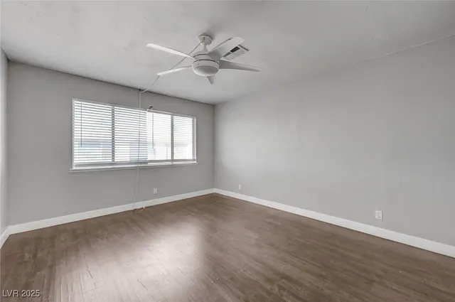 $1,500 | 4339 Spencer Street, Unit 15, Las Vegas, NV 89119