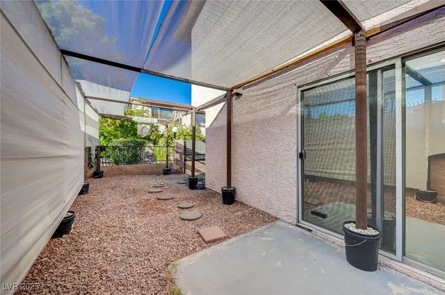 $1,500 | 4339 Spencer Street, Unit 15, Las Vegas, NV 89119