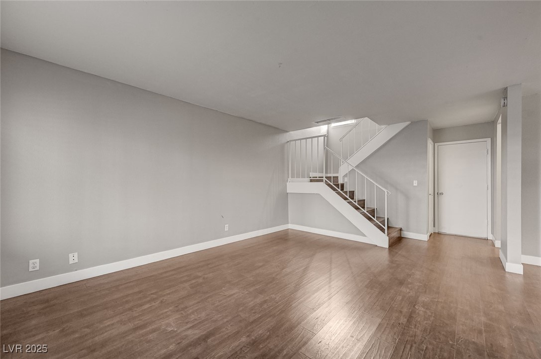 4339 Spencer Street, Unit 15 Las Vegas, NV 89119 - Photo 8 of 35