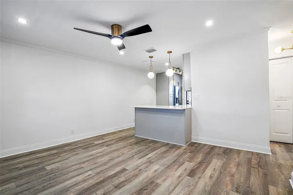 $2,500 | 779 12th Avenue North, St. Petersburg, FL 33701