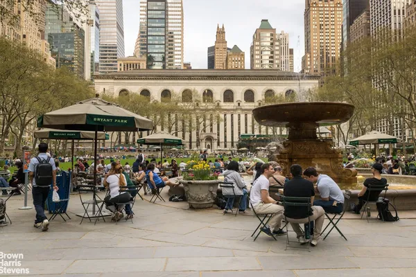$2,100,000 | 16 West 40th Street, Unit 21D | Bryant Park