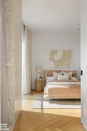 $2,100,000 | 16 West 40th Street, Unit 21D | Bryant Park