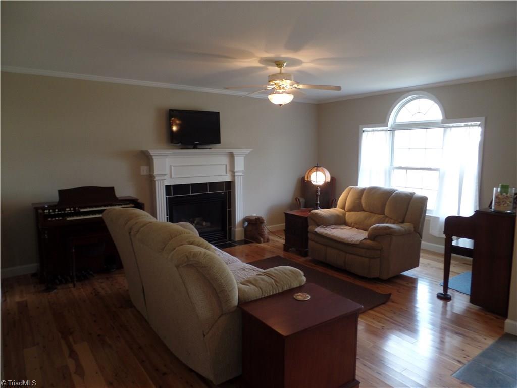 1035 Trinity Place Road Tobaccoville, NC 27050 - Photo 4 of 18