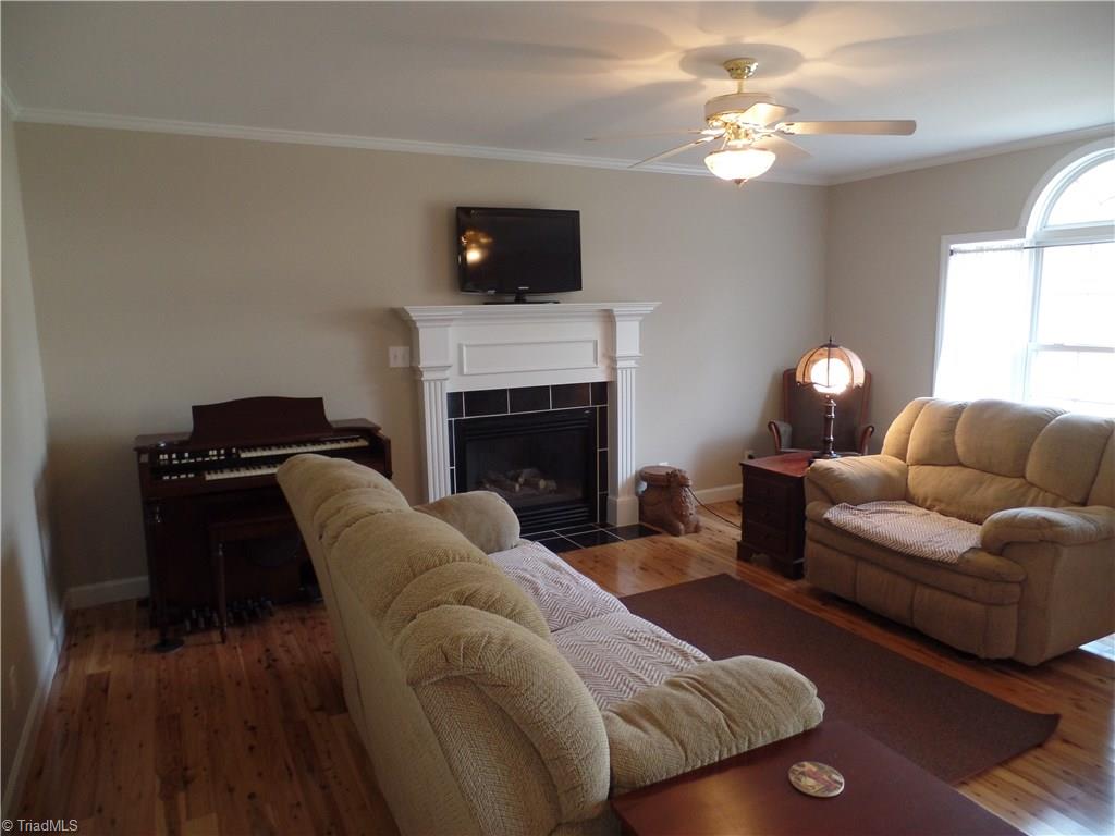 1035 Trinity Place Road Tobaccoville, NC 27050 - Photo 5 of 18