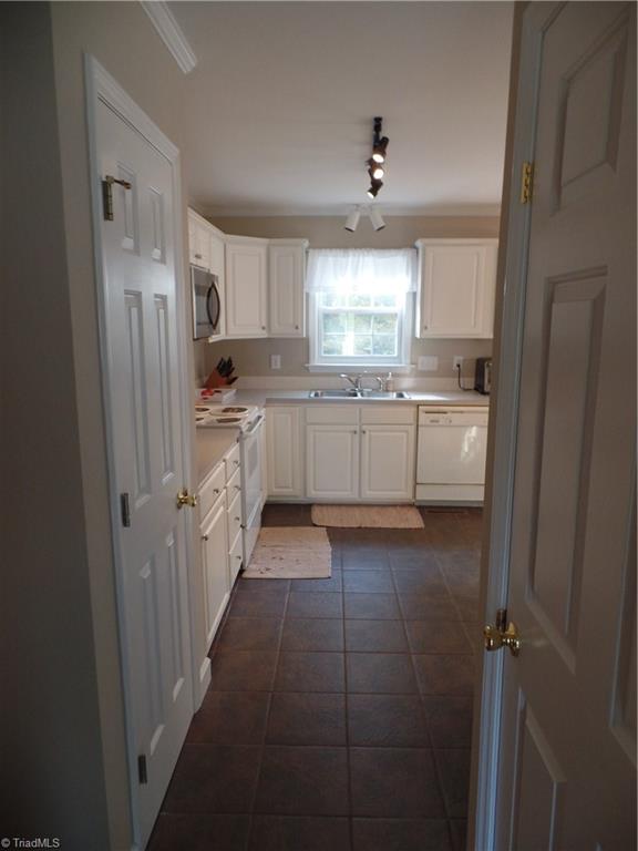 1035 Trinity Place Road Tobaccoville, NC 27050 - Photo 7 of 18