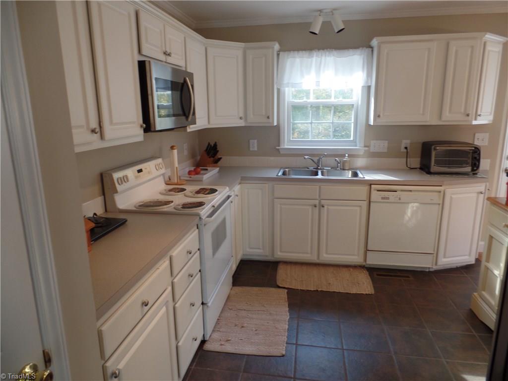 1035 Trinity Place Road Tobaccoville, NC 27050 - Photo 8 of 18