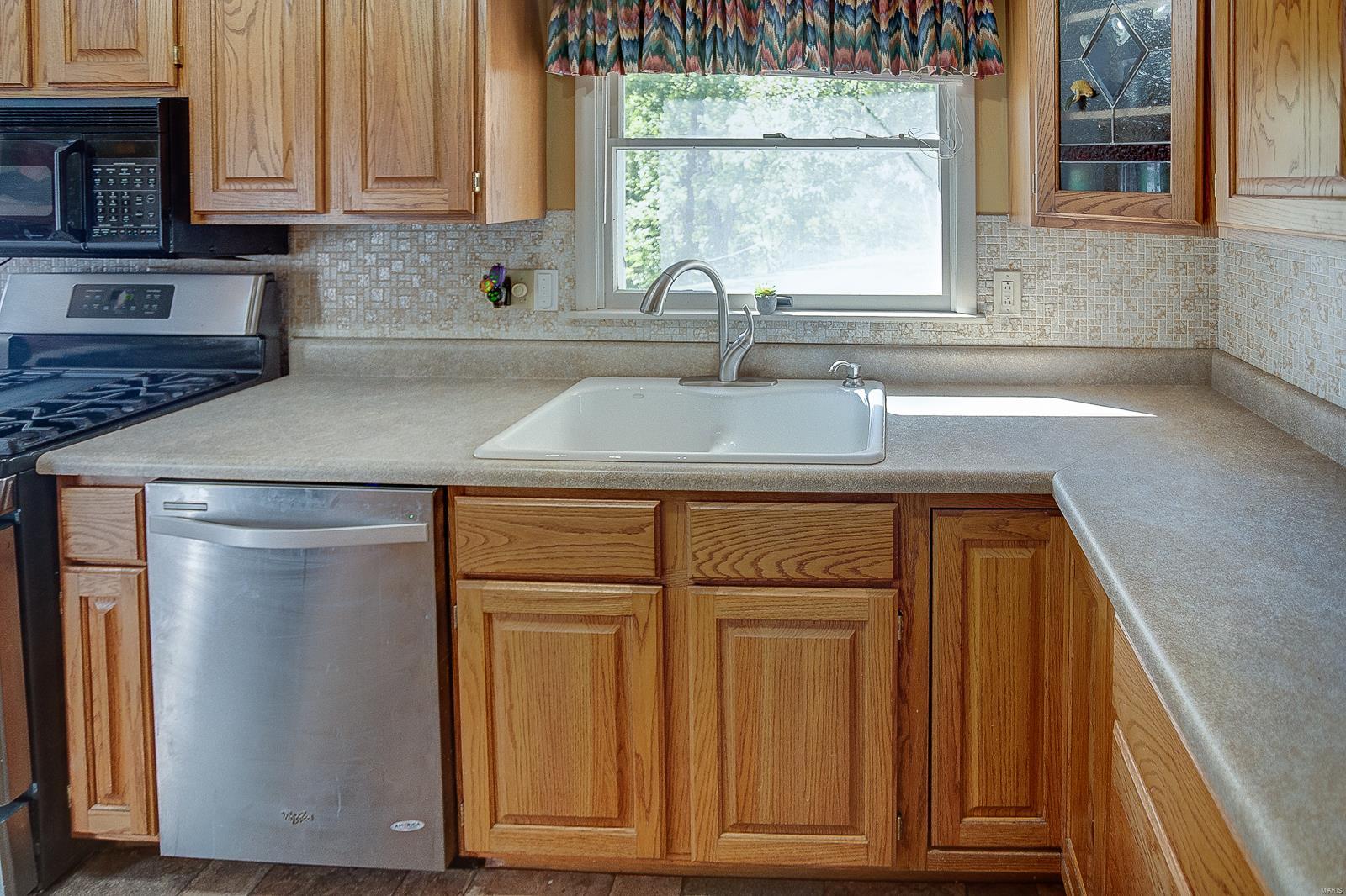 2203 Motel Road Highland, IL 62249 - Photo 28 of 52