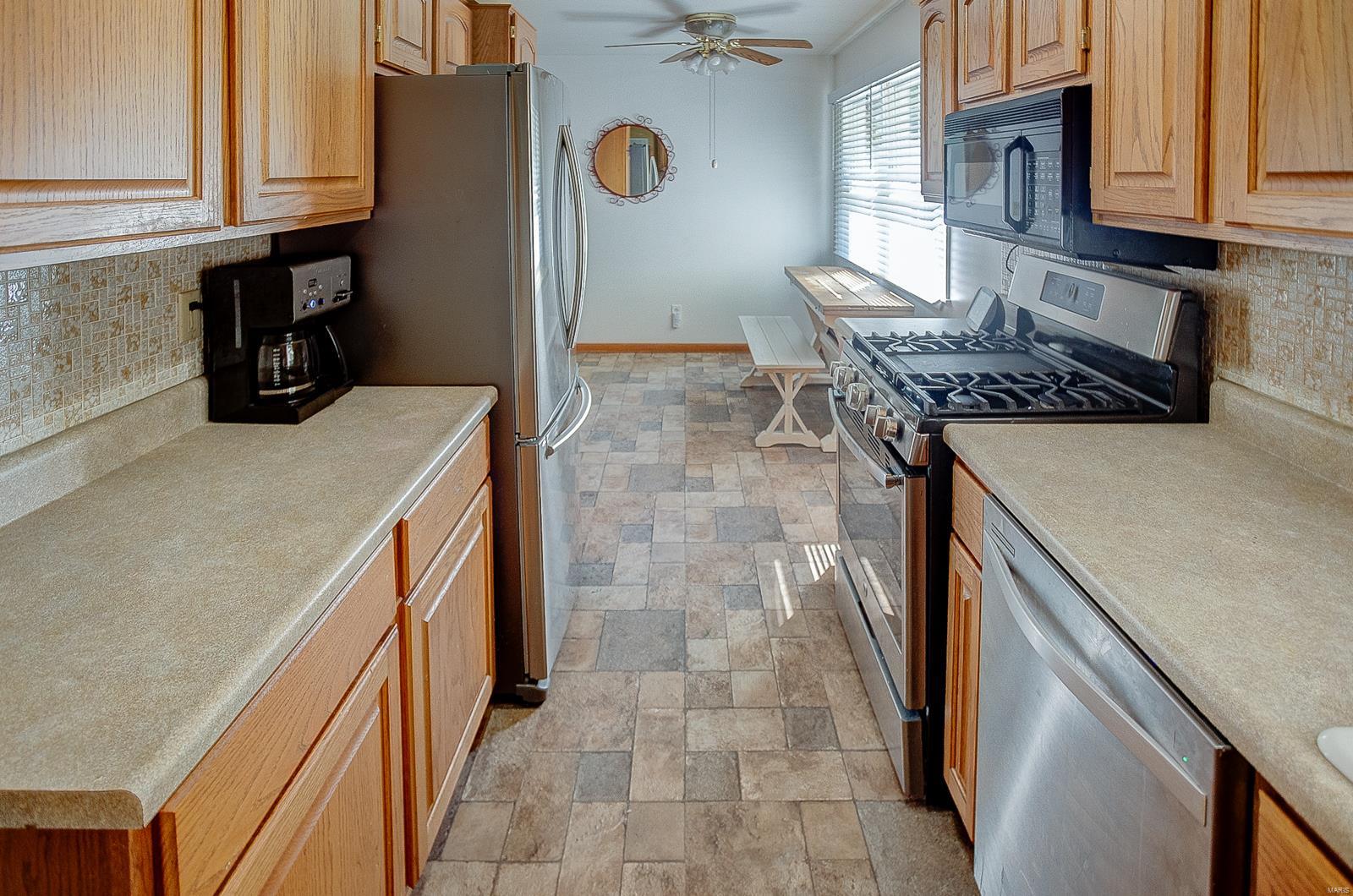 2203 Motel Road Highland, IL 62249 - Photo 29 of 52
