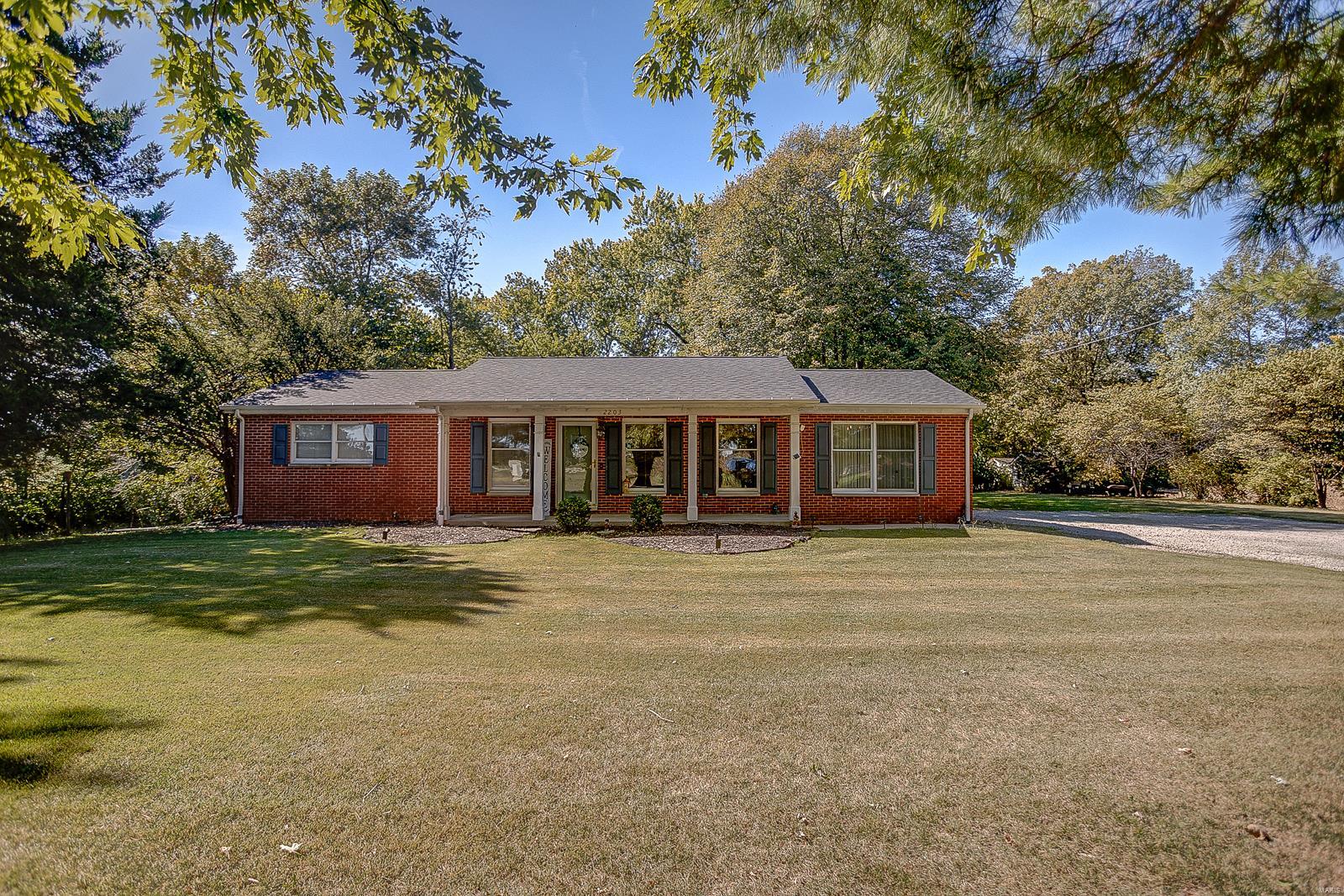 2203 Motel Road Highland, IL 62249 - Photo 3 of 52