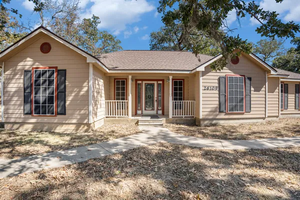 $315,000 | 26109 Deerwood Drive, Hempstead, TX 77445