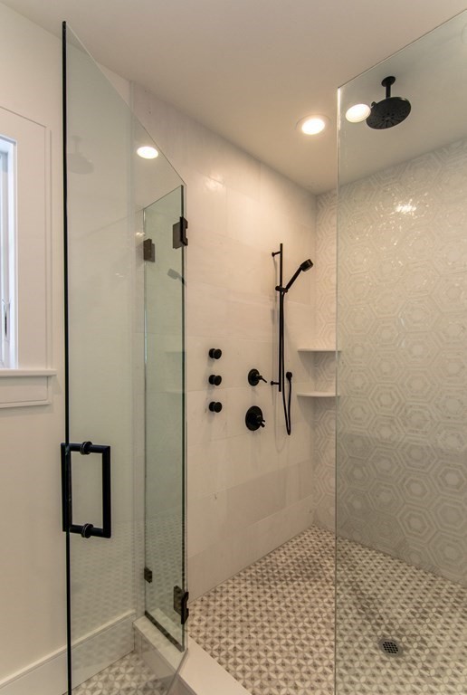 66 Hartman Road Newton, MA 02459 - Photo 8 of 11