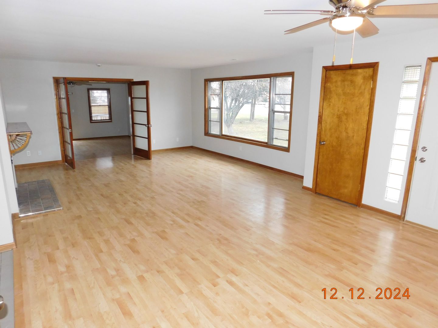 2570 Plainfield Road Joliet, IL 60435 - Photo 4 of 27 Gallery Image 4