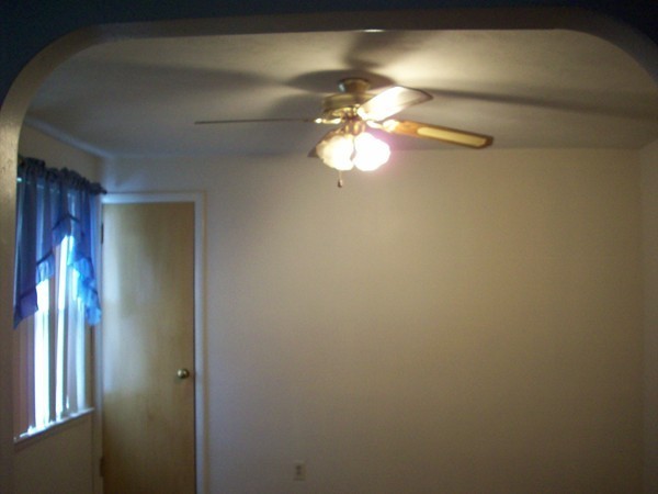 39 Pinebrook Drive Springfield, MA 01129 - Photo 5 of 16 Gallery Image 5
