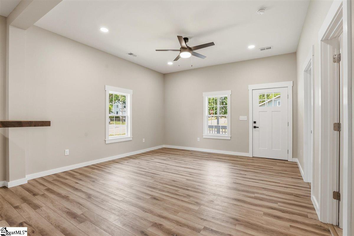 402 Elm Street Gaffney, SC 29340 - Photo 8 of 46