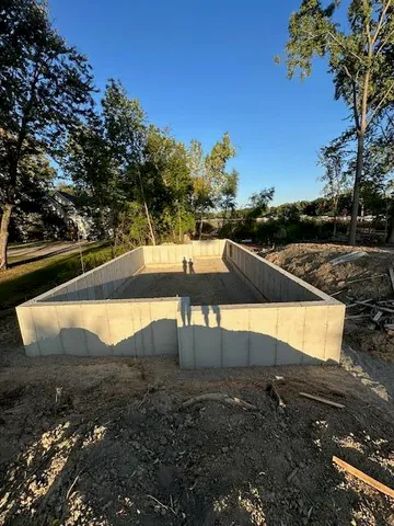 $907,000 | 2020 Watkins Lake Road, Waterford, MI 48328