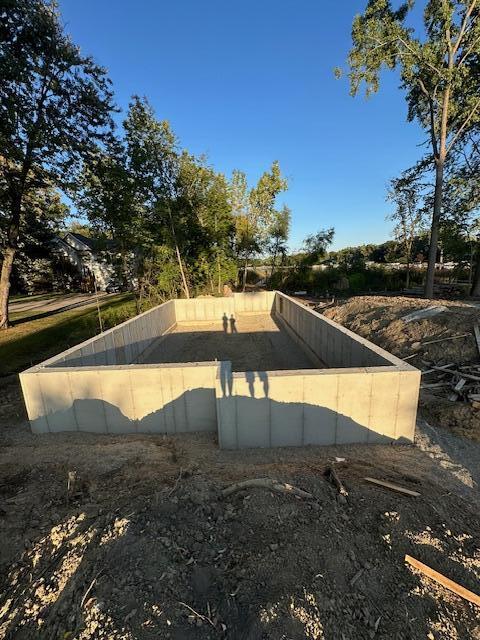 2020 Watkins Lake Road Waterford, MI 48328 - Photo 18 of 25 IMG_4395