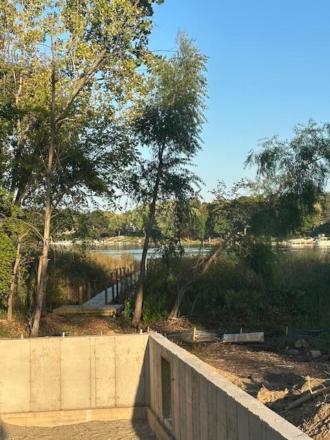 2020 Watkins Lake Road Waterford, MI 48328 - Photo 19 of 25 IMG_4401