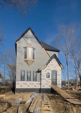 $907,000 | 2020 Watkins Lake Road, Waterford, MI 48328