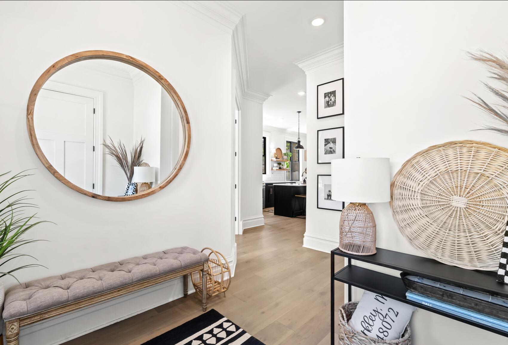 2020 Watkins Lake Road Waterford, MI 48328 - Photo 7 of 29 2 pic