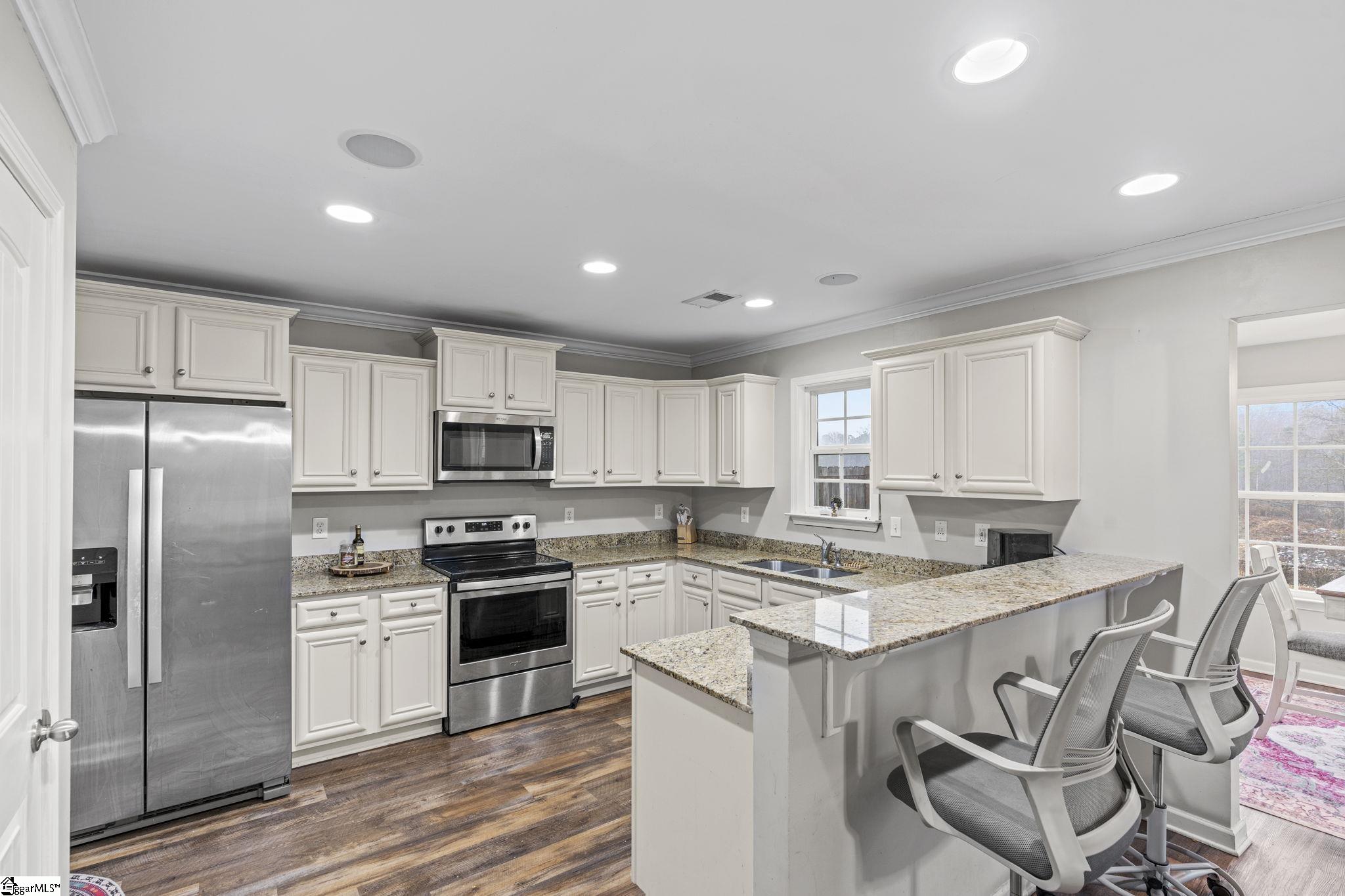 124 Screech Drive Fountain Inn, SC 29644 - Photo 10 of 25