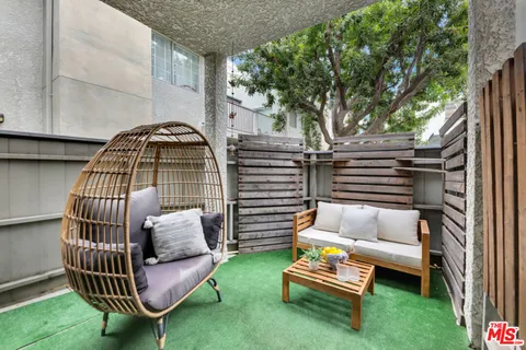 $475,000 | 20155 Keswick Street, Unit 107, Winnetka, CA 91306