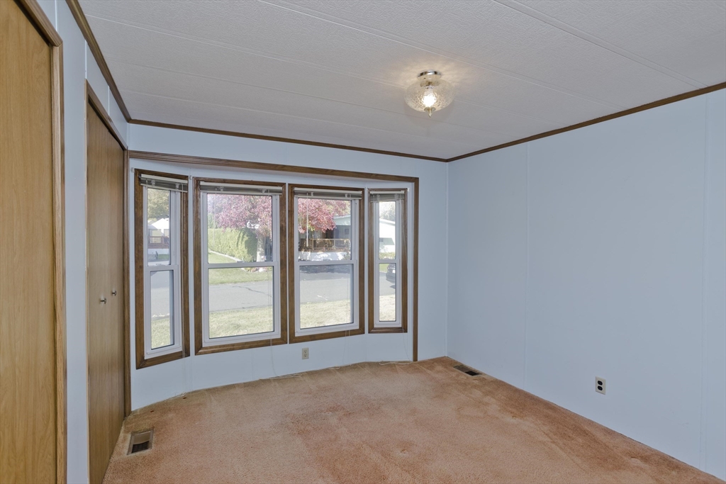 3 Annie's Way West Springfield, MA 01089 - Photo 29 of 36