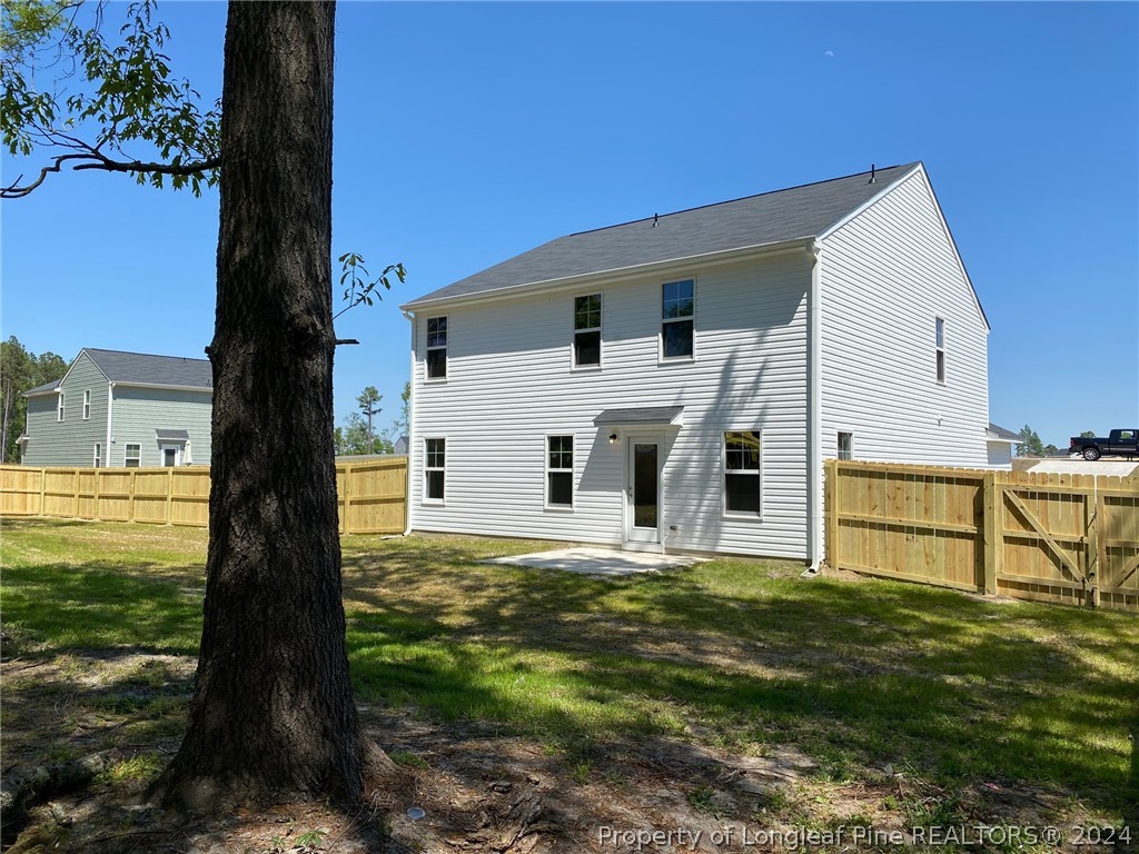 30 Pointer (lot 2) Way Parkton, NC 28371 - Photo 2 of 26 a front view of house with yard