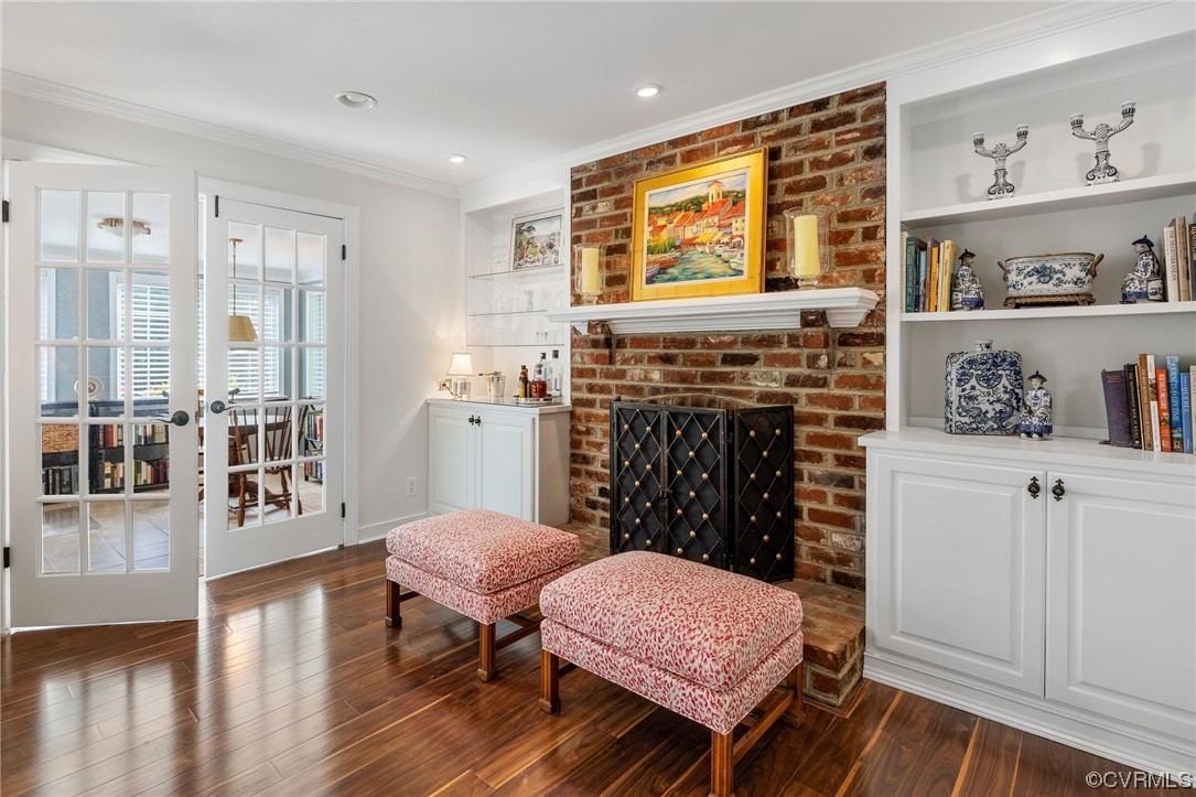 2921 Barrow Place Midlothian, VA 23113 - Photo 15 of 41 a living room with furniture and wooden floor