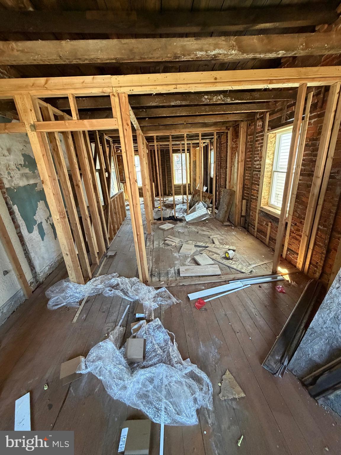 345 Taylor Terrace Chester, PA 19013 - Photo 5 of 10