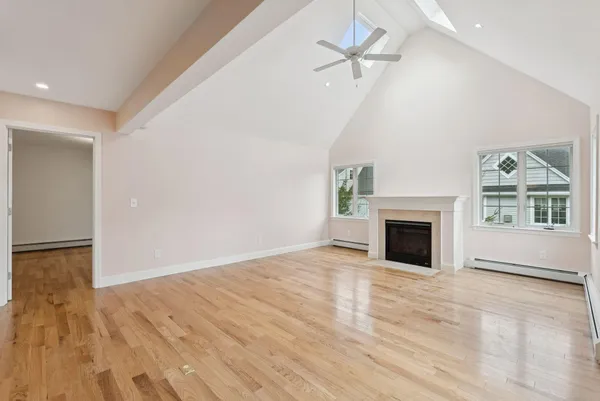 $799,000 | 2 Foxglove Way, Unit 89, Brunswick, ME 04011