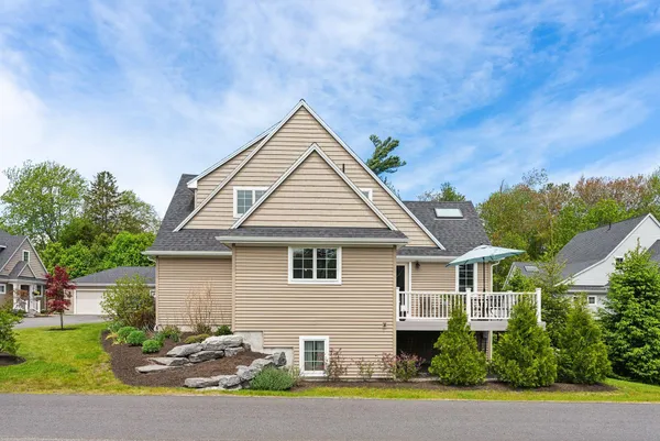 $799,000 | 2 Foxglove Way, Unit 89, Brunswick, ME 04011