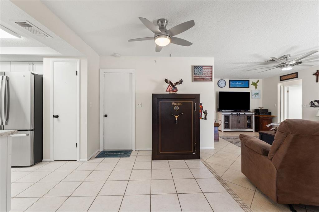 4438 Sail Drive New Port Richey, FL 34652 - Photo 17 of 36