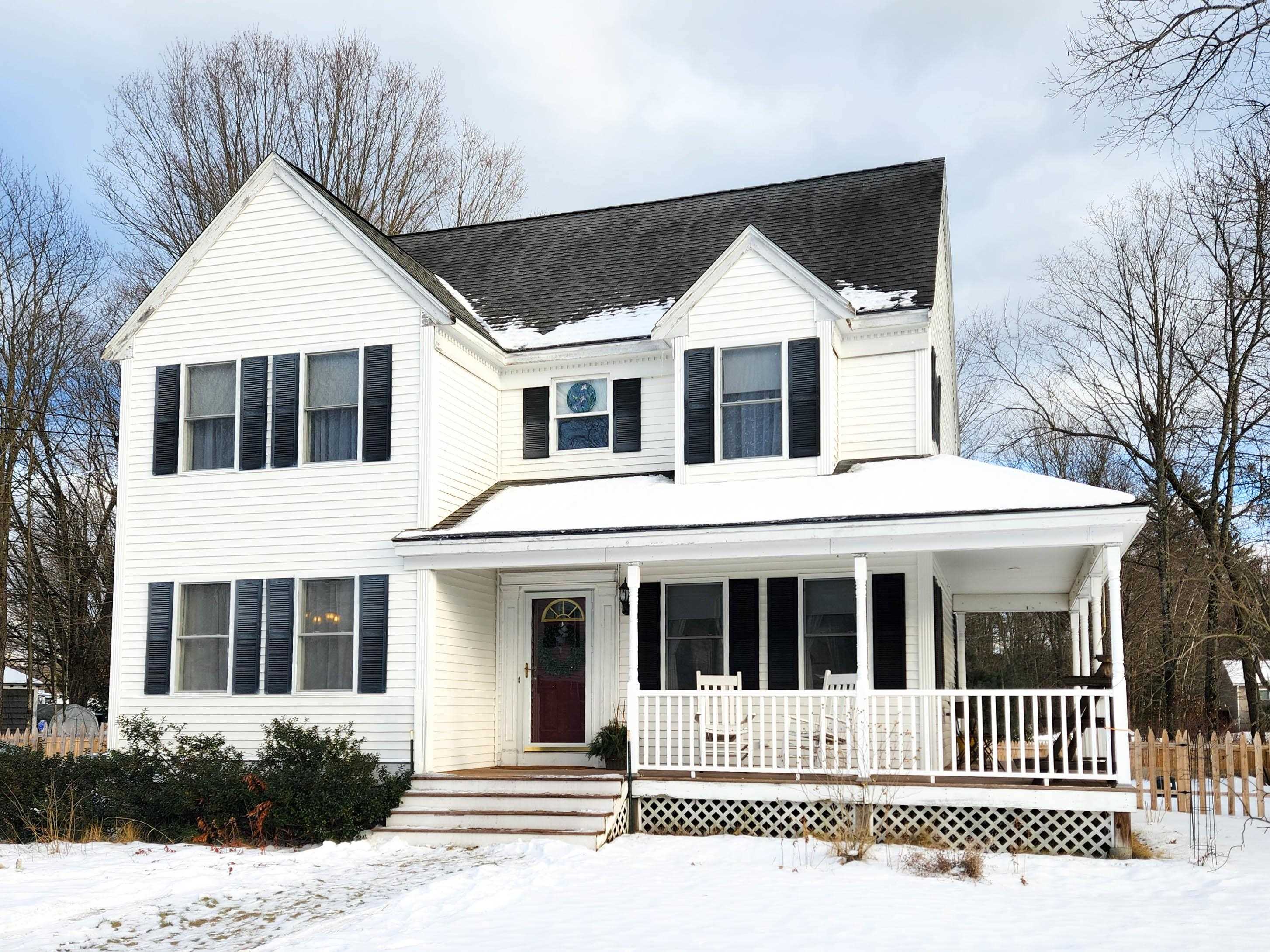 36 Wyman Street Hillsborough, NH 03244 - Photo 1 of 27