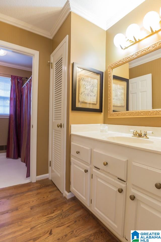 541 Shades Crest Road Birmingham, AL 35226 - Photo 18 of 34