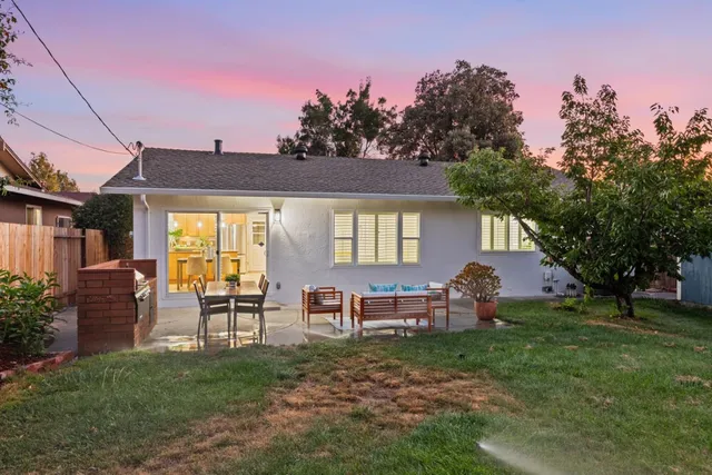 $1,000,000 | 1122 Lancelot Lane, San Jose, CA 95127