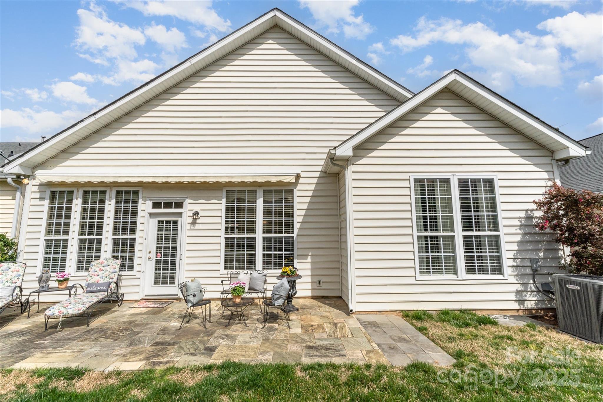 418 Garnet Court Fort Mill, SC 29708 - Photo 24 of 29 a view of a house with sitting area
