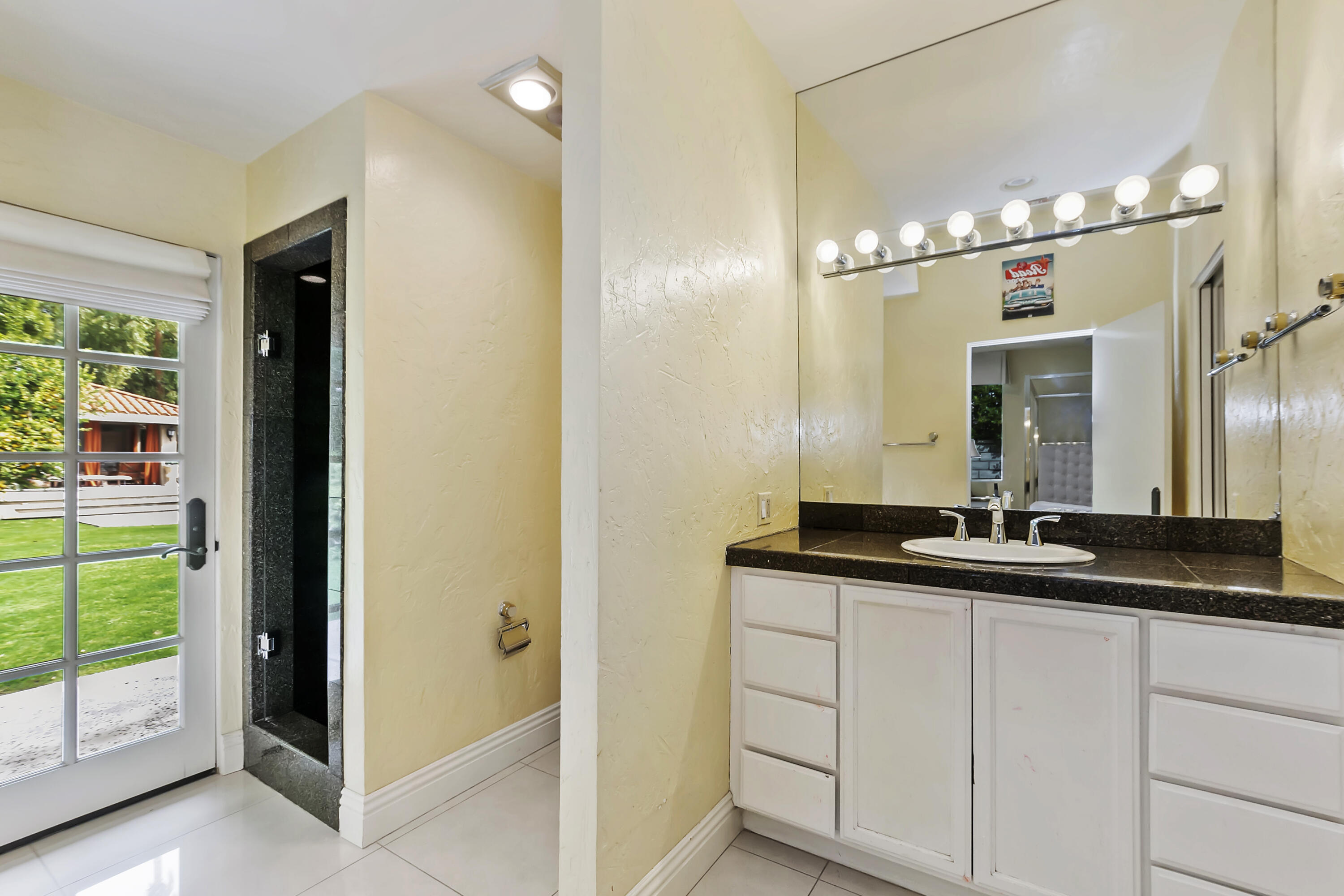 6 Clancy Lane South Rancho Mirage, CA 92270 - Photo 25 of 38 052_Bathroom