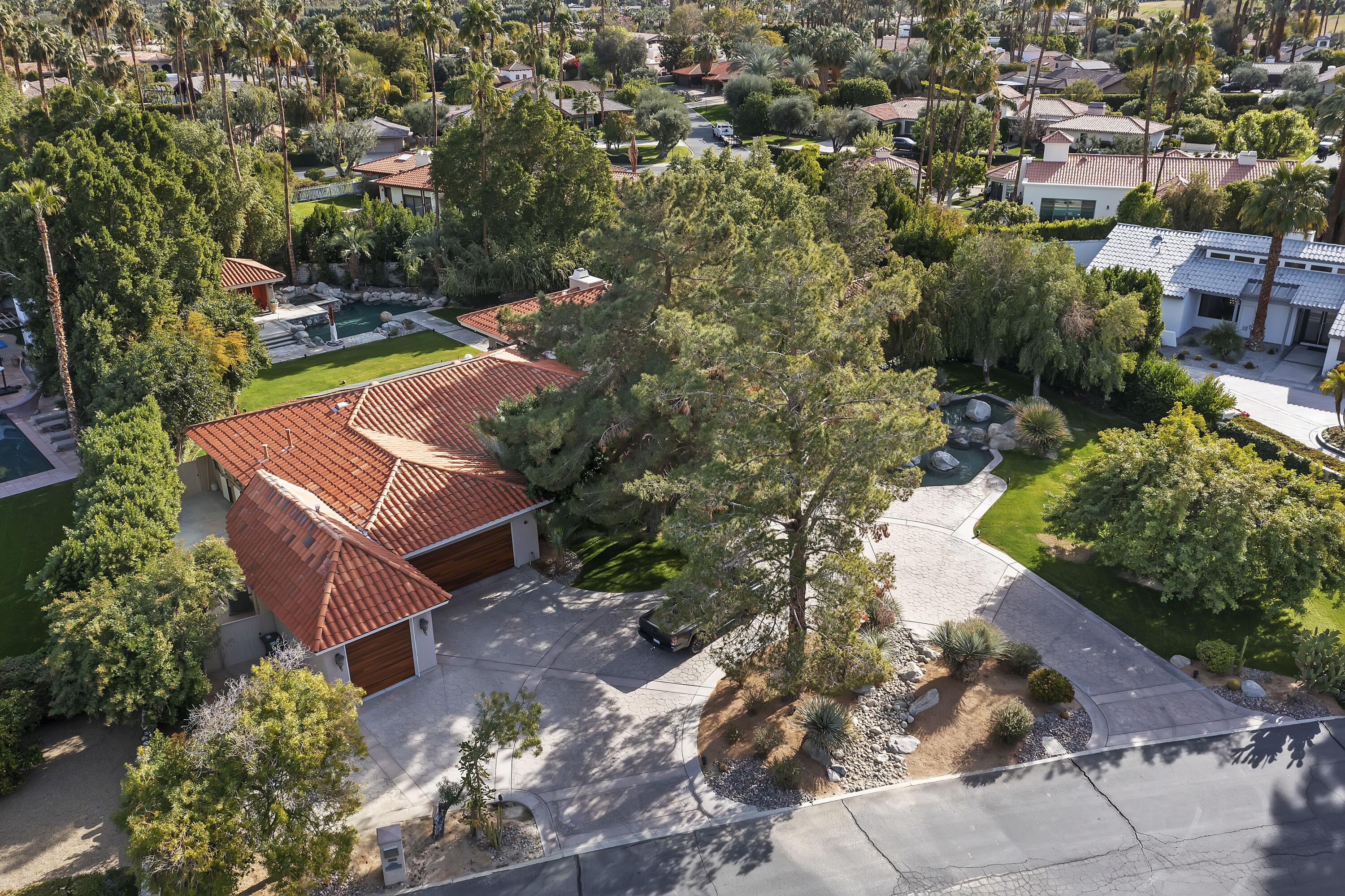 6 Clancy Lane South Rancho Mirage, CA 92270 - Photo 6 of 38 007_Aerial Front Yard View