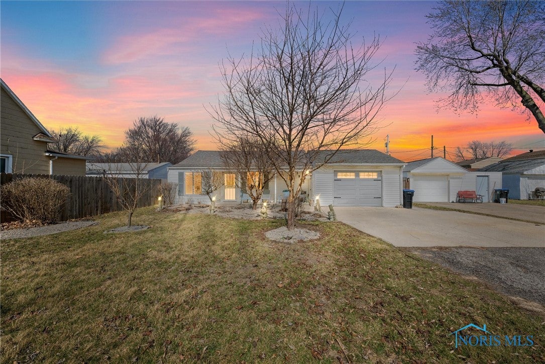 2509 Pickle Road Oregon, OH 43616 - Photo 1 of 29 Gallery Image 1