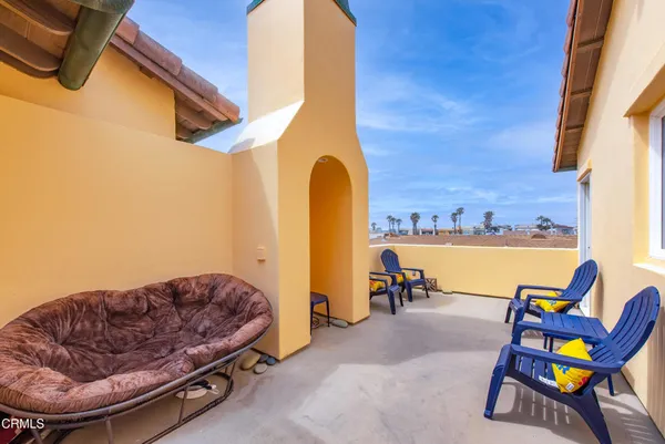 $1,069,000 | 5442 Driftwood Street, Oxnard, CA 93035