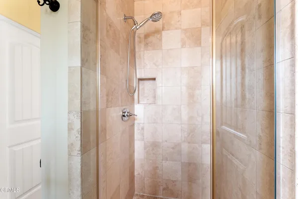 $1,069,000 | 5442 Driftwood Street, Oxnard, CA 93035