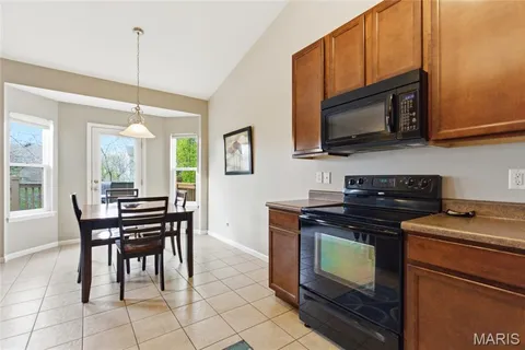 $350,000 | 907 Daffodil Trail, O'Fallon, MO 63368