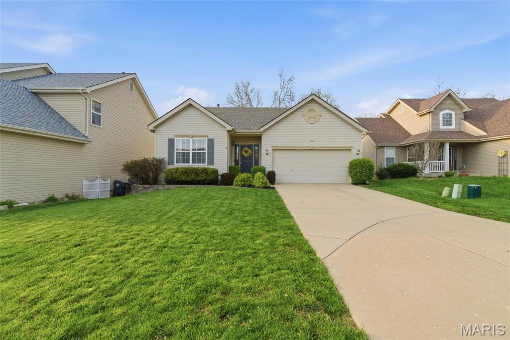 907 Daffodil Trail O'Fallon, MO 63368 - Photo 2 of 45