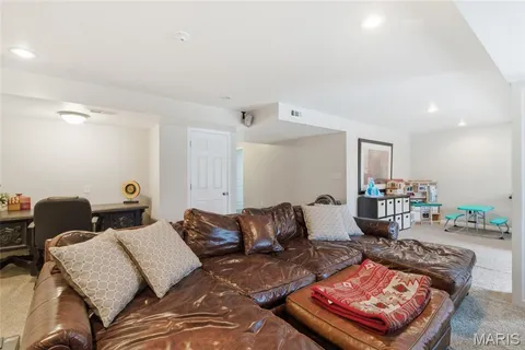 $350,000 | 907 Daffodil Trail, O'Fallon, MO 63368