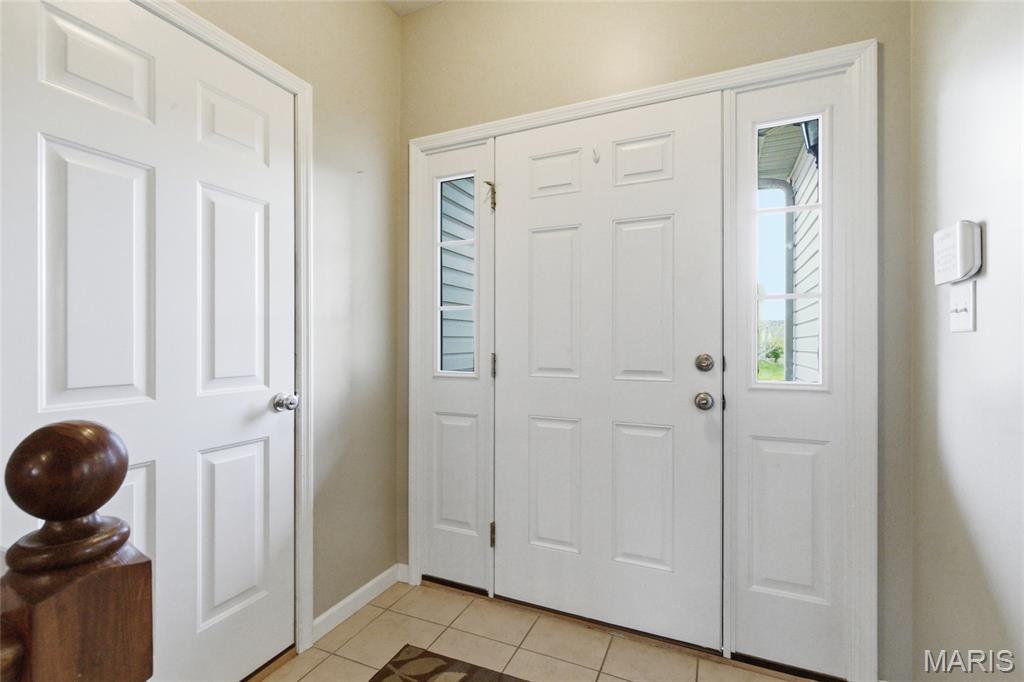 907 Daffodil Trail O'Fallon, MO 63368 - Photo 5 of 45