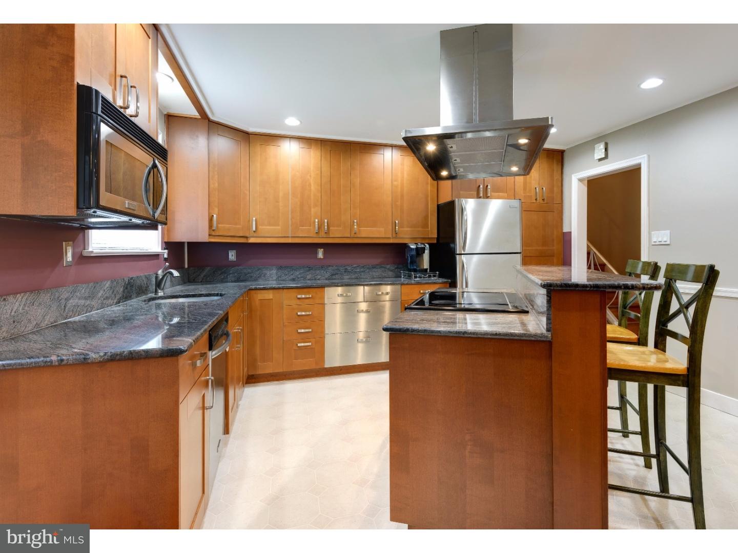 250 Brookmead Road Wayne, PA 19087 - Photo 12 of 25
