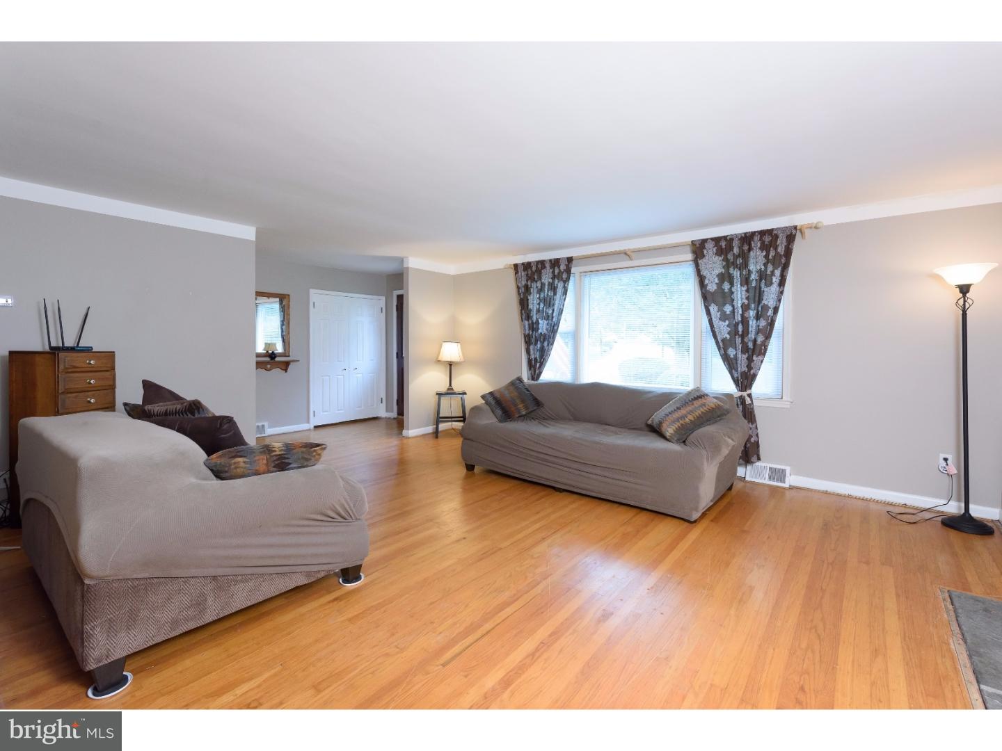 250 Brookmead Road Wayne, PA 19087 - Photo 6 of 25